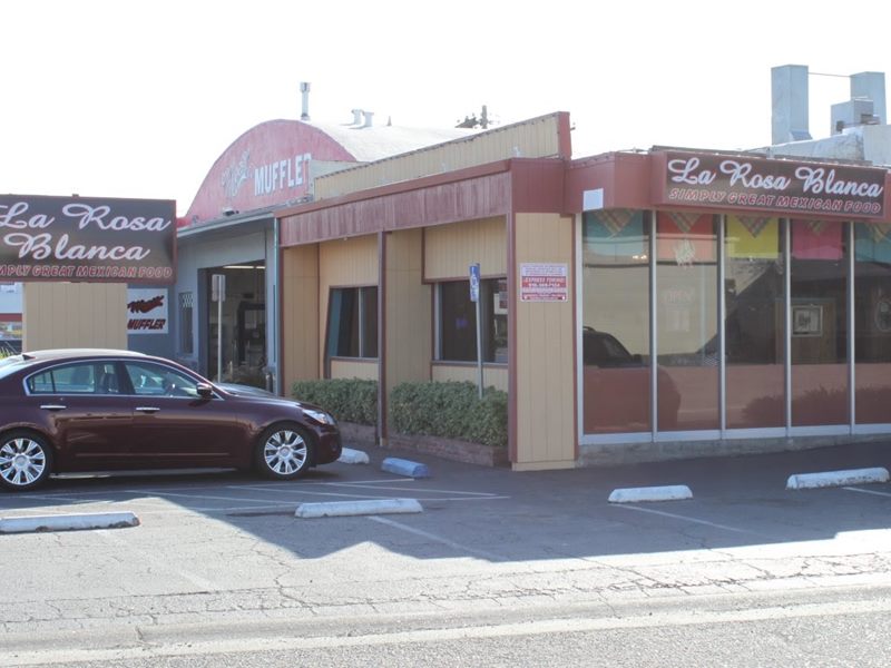 La Rosa Blanca | Mexican exterior